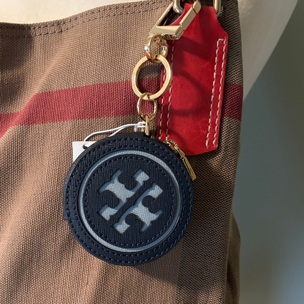 Tory Burch Logo Circle Coin Purse Keychain